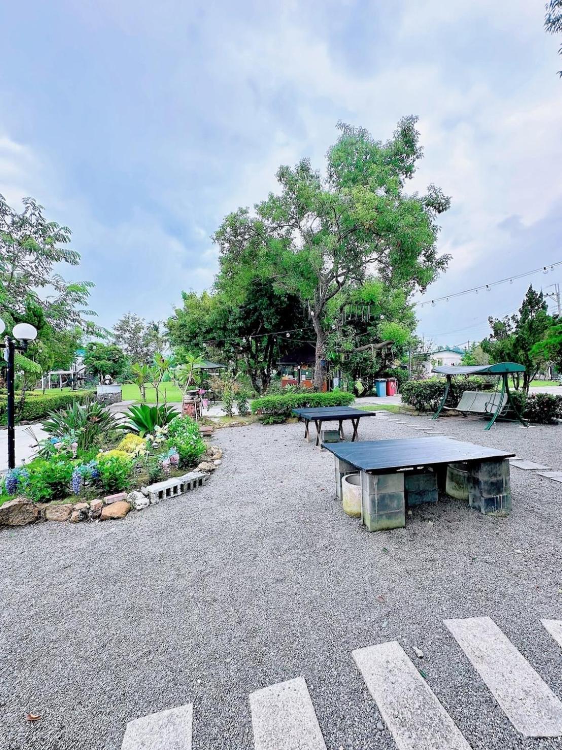Zuozhen晨曦山莊 晨曦紅瓦厝國民旅遊卡特約商店sunshino Farmsteadアパートメント エクステリア 写真